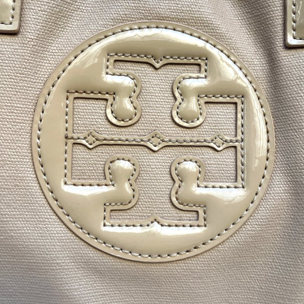 Tory Burch Nude Coated canvas and patent leather Ella tote bag - Picture 9 of 17